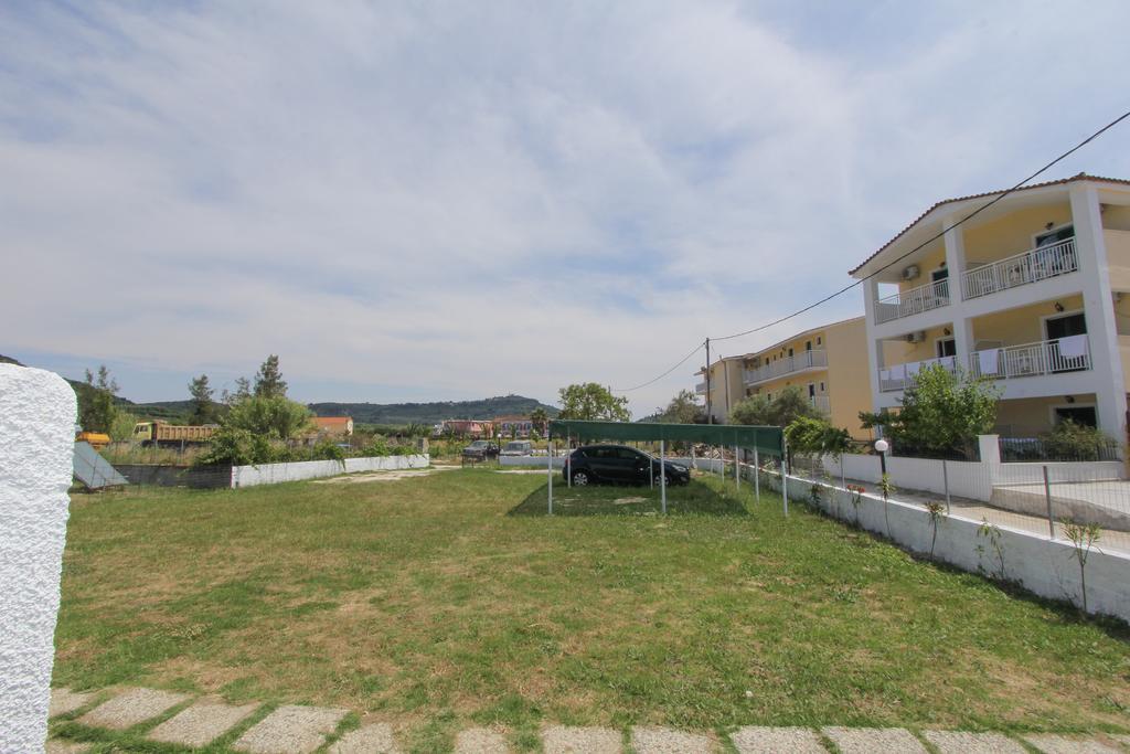 Bekiri'S Studios Alykanas  Luaran gambar